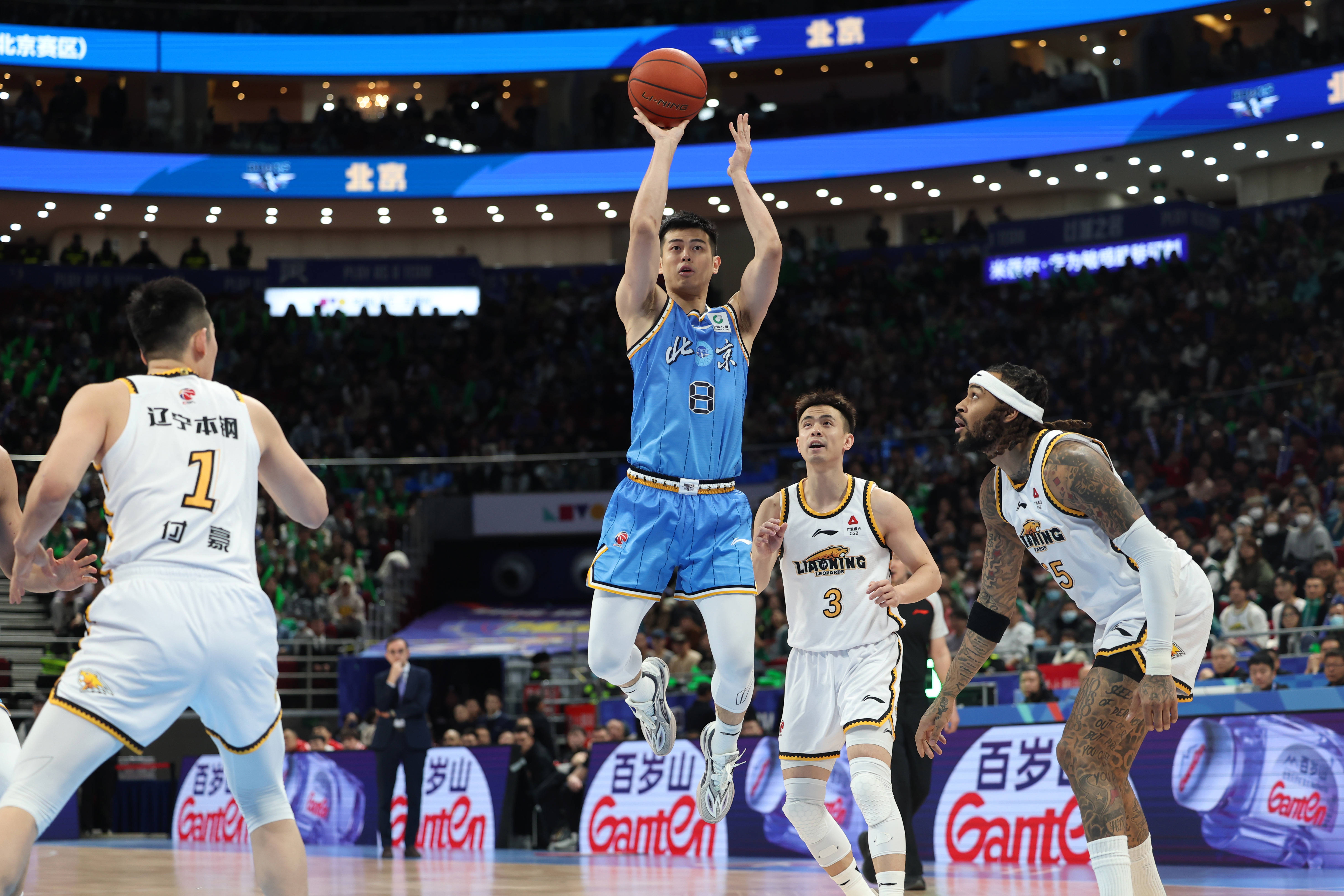 关于上海海港迎CBA季后赛关键赛；国际比赛日调整名单；话题不断；心理建设被强调的信息